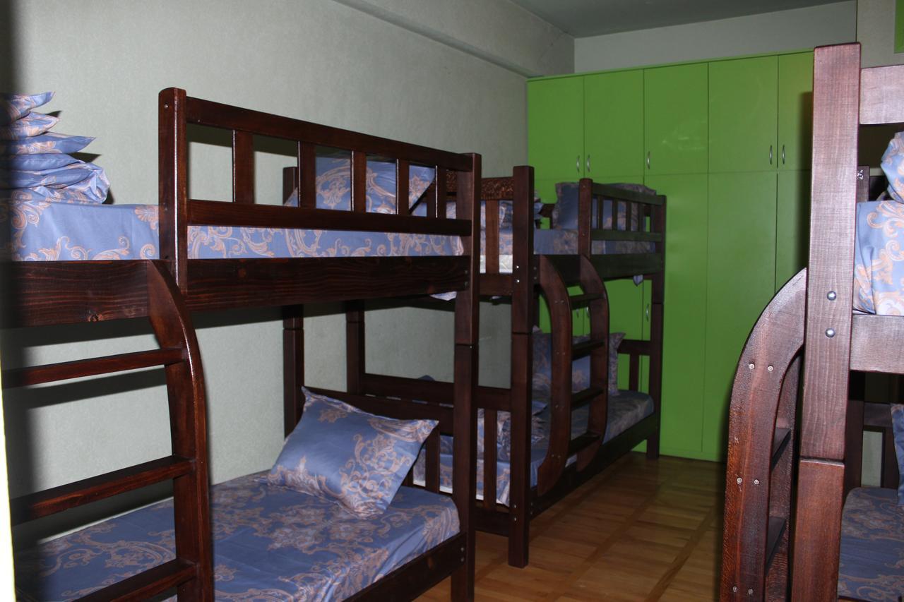 Herrmas Hostel Tbilisi Exterior photo